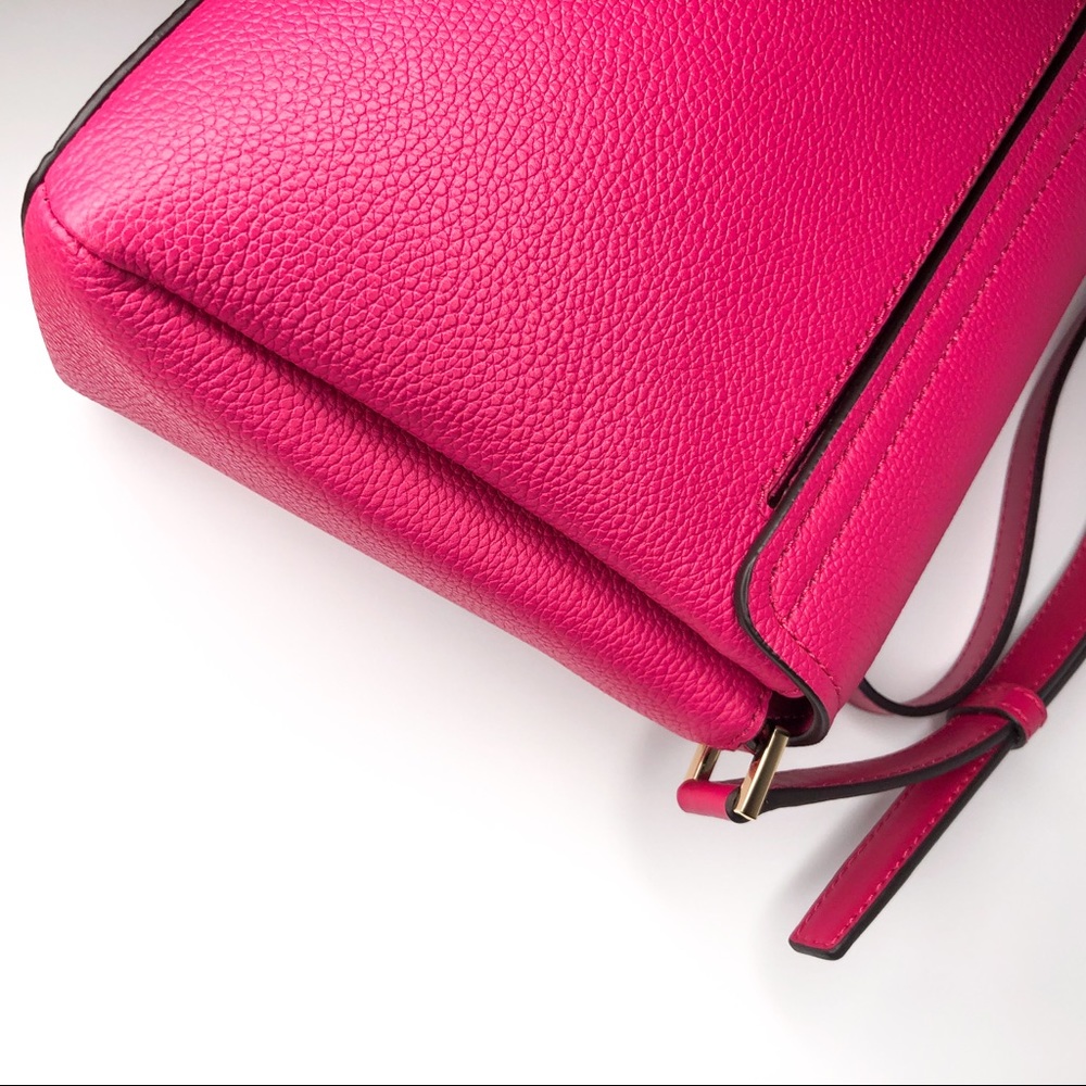 Michael Kors NWT Addison Messenger Bag Pink - Picture 15 of 16